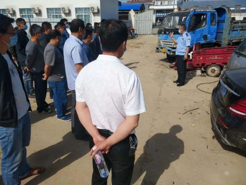 七進(jìn)宣傳丨正陽交警開展駕駛?cè)爽F(xiàn)場(chǎng)宣講，強(qiáng)化機(jī)動(dòng)車駕駛員培訓(xùn)